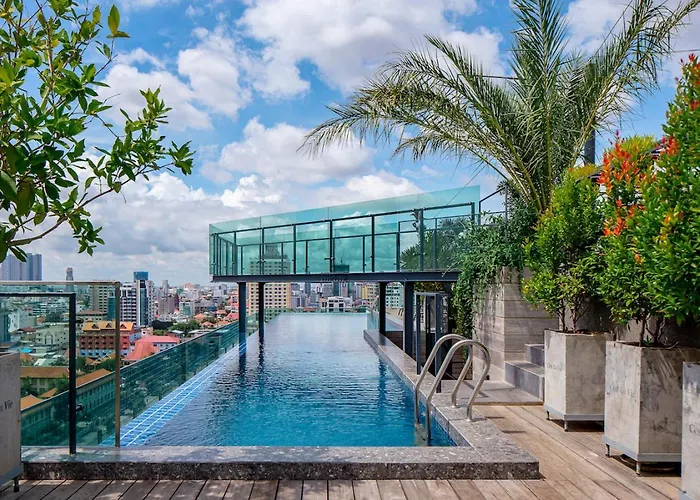 Check Inn Phnom Penh Royal Palace